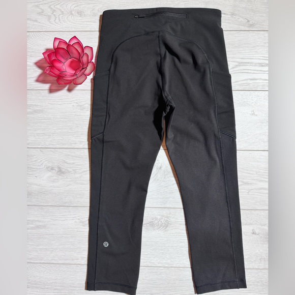 Lululemon Speed Up Crop 21” - Size 4 - Black - Picture 4 of 14